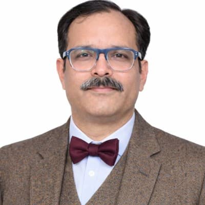 Dr. Nitin Arora